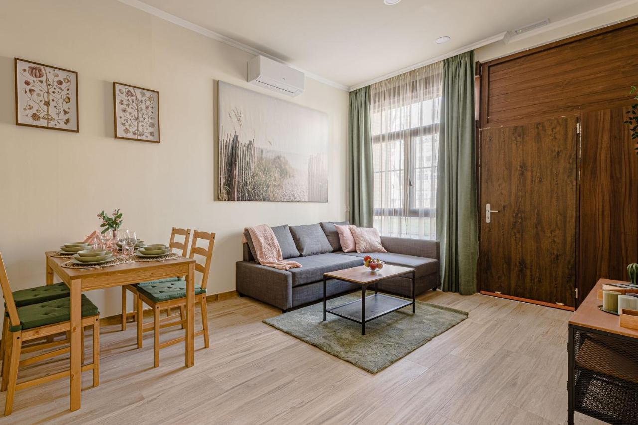 Simone Apartments Madrid Exterior photo